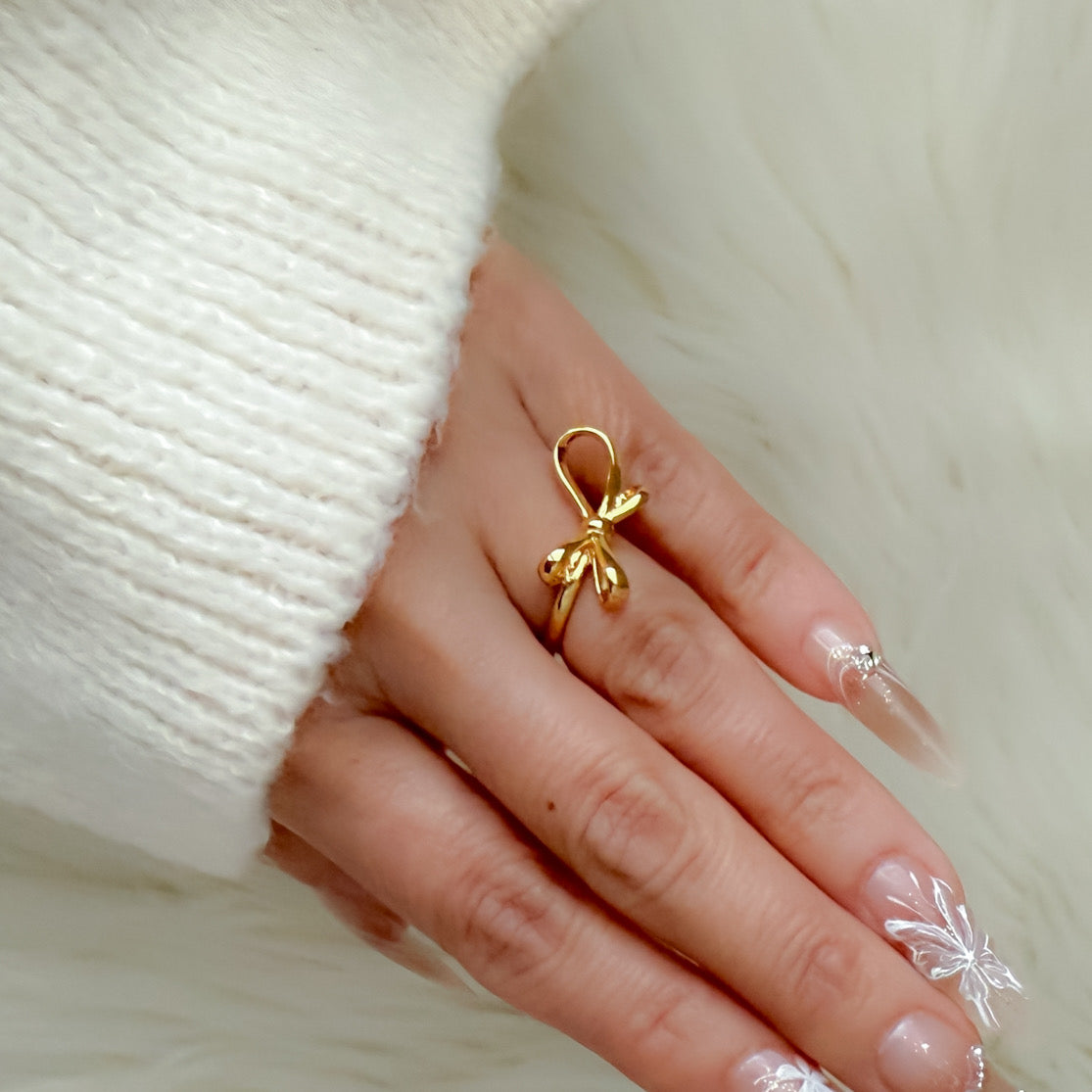 Darling Ribbon Ring