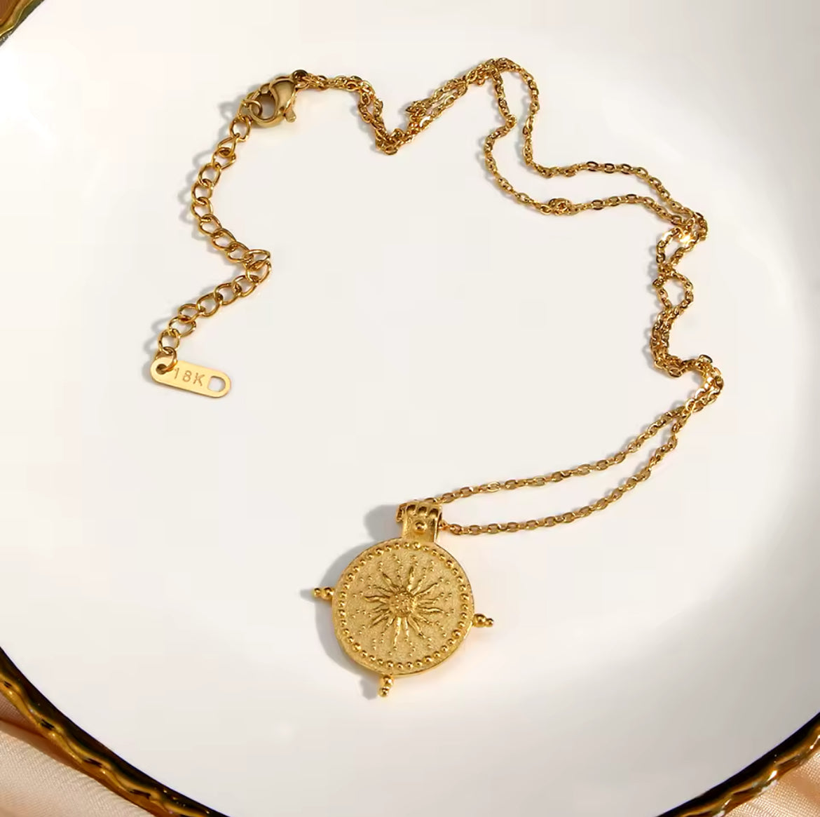 Sunlit Meridian Necklace